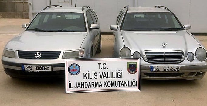 Kilis'in Elbeyli ilçesinde kaçak otomobil operasyonu