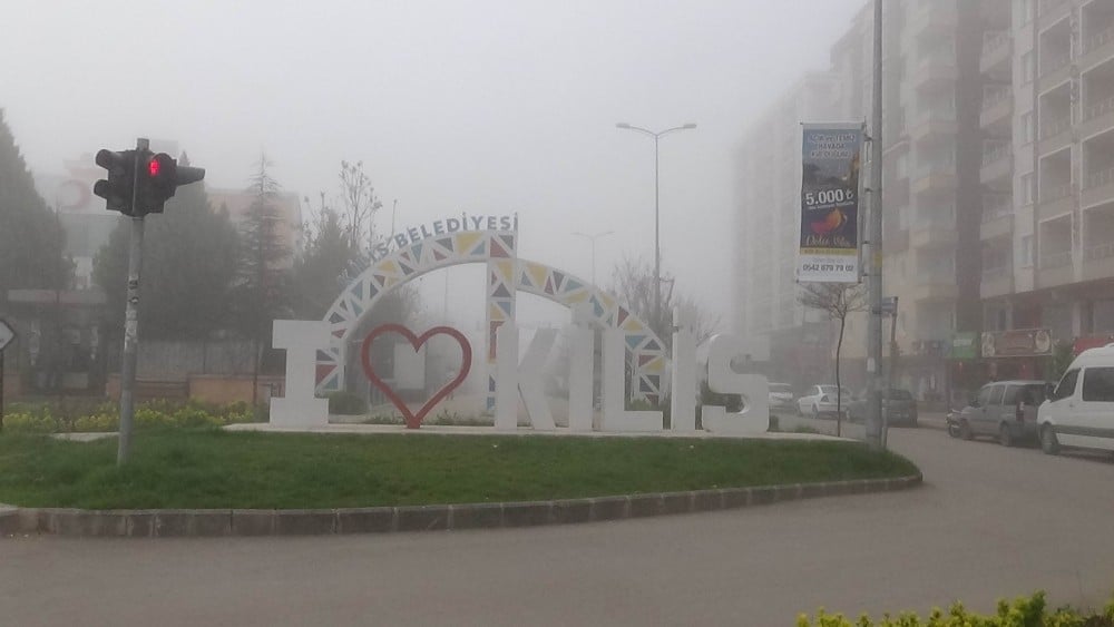 Kilisliler 2 gündür sisle uyanıyor 