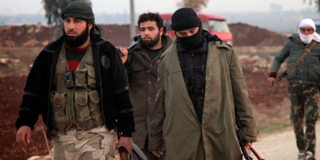 Kilis'te 10 DAEŞ'li yakalandı