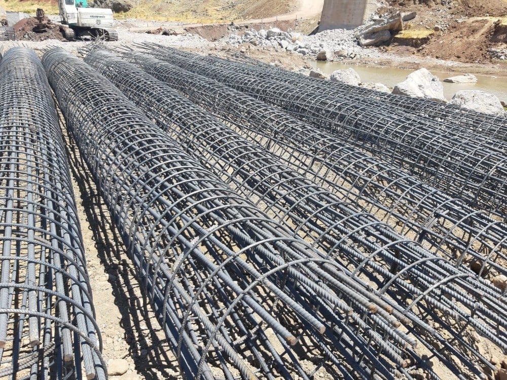 Kilis’te 12 köyün Musabeyli ile Gaziantep’e bağlanacak köprünün yapımı başladı 