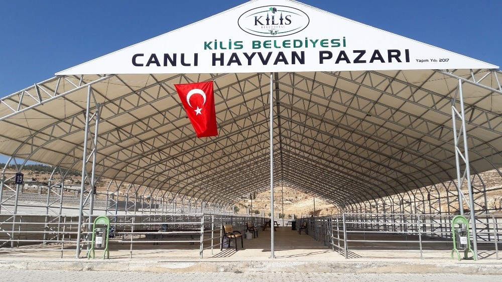 Kilis’te hayvan pazarı korona virüs tedbirleri kapsamında kapatıldı 
