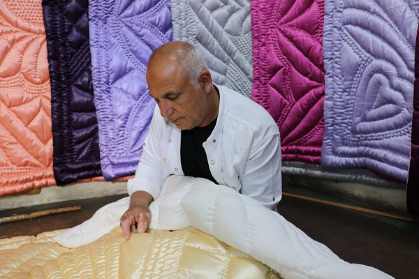 Kilis'te ilmek ilmek işleniyor Avrupa duvarlarını süslüyor