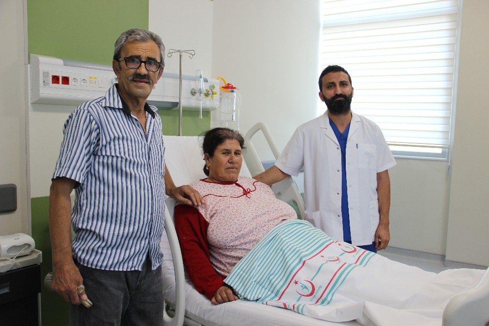 Kilo aldığını sanan kadının karnından 7 kiloluk kitle çıktı 