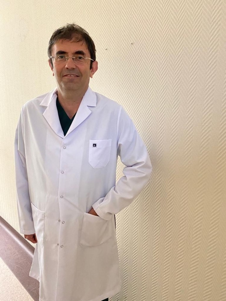 Kilo kadınlarda bağırsak kanseri riskini artırıyor 