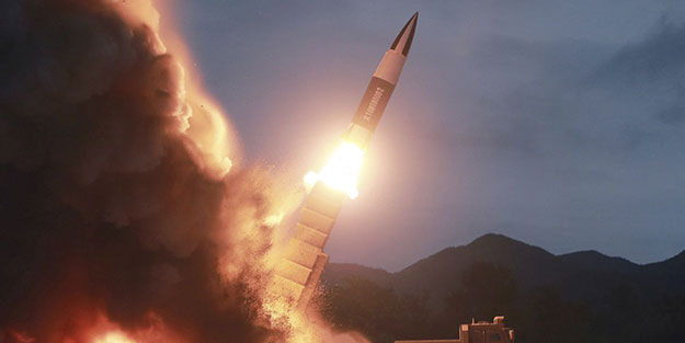 Kim Jong-un'a gözdağı vereceklerdi! Balistik füzelere bakın ne oldu