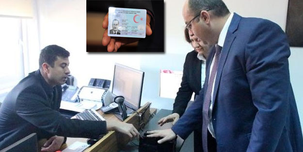 Kimlik kartı başvurusunda hangi belgeler isteniyor?