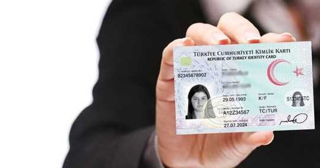 İmzalarımız yeni kimlik kartına girecek