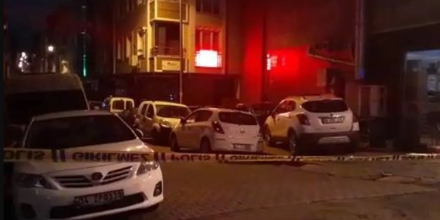 Kimlik soran 3 bekçi bıçaklandı!