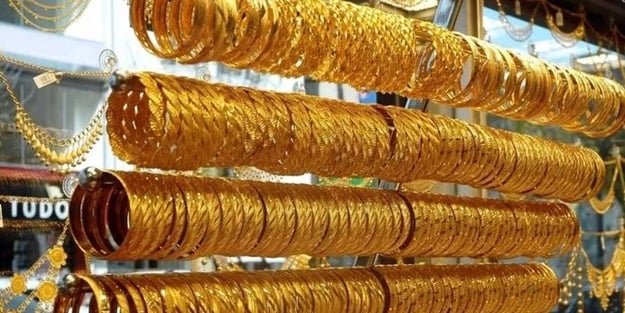 Kimse beklemiyordu! Altında gece sürprizi
