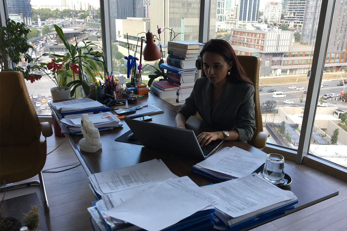 Kimsesizler mezarlığındaki milyonerin avukatı: 'Ölüm raporundan dolayı otopsi yapılamıyor'