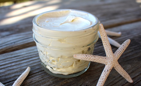 Kimyasallardan uzak bir güneş kremi arıyorsanız işte size şahane bir tarif