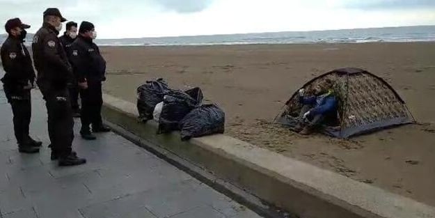 Kirasını ödeyemeyince evden çıkarıldı! Çadırda kalmaya başladı