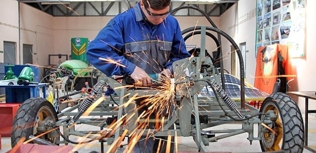 O otomobil 100 kilometrede 2,5 lira yakacak