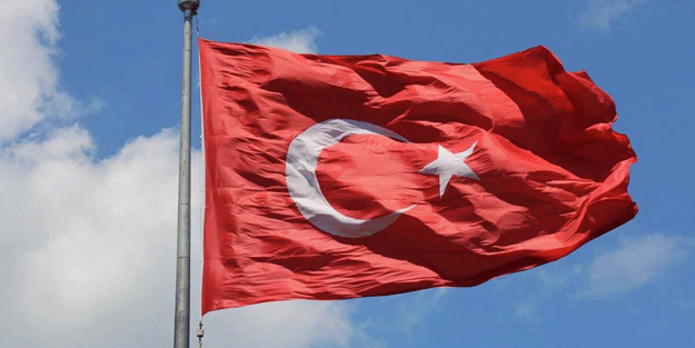 Türk Büyükelçiliği’nin önünde patlama