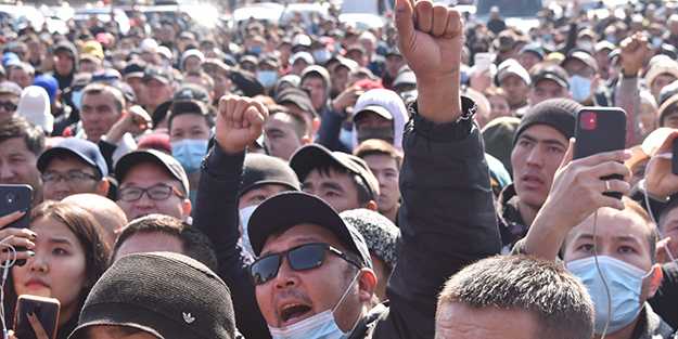 FETÖ'nün karıştırdığı Bişkek'de OHAL!