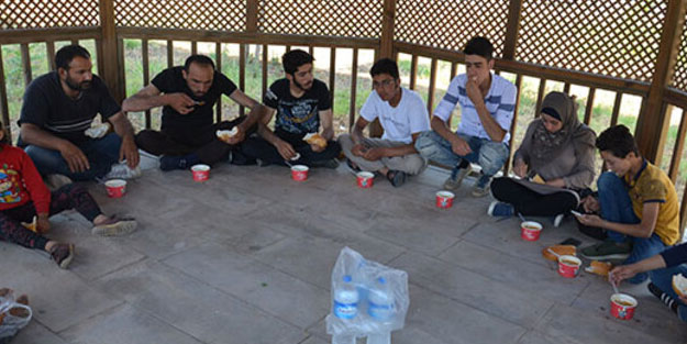 Kırıkhan'da 23 kaçak göçmen yakalandı