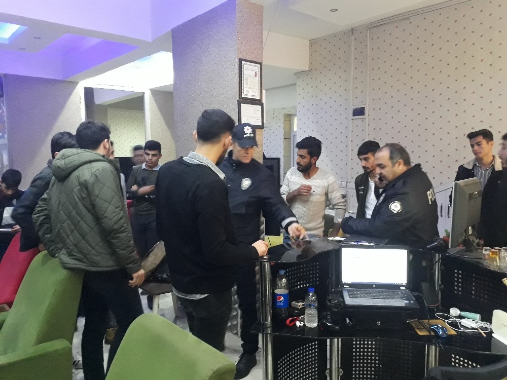 Kırıkhan’da eğlence mekanları denetlendi 