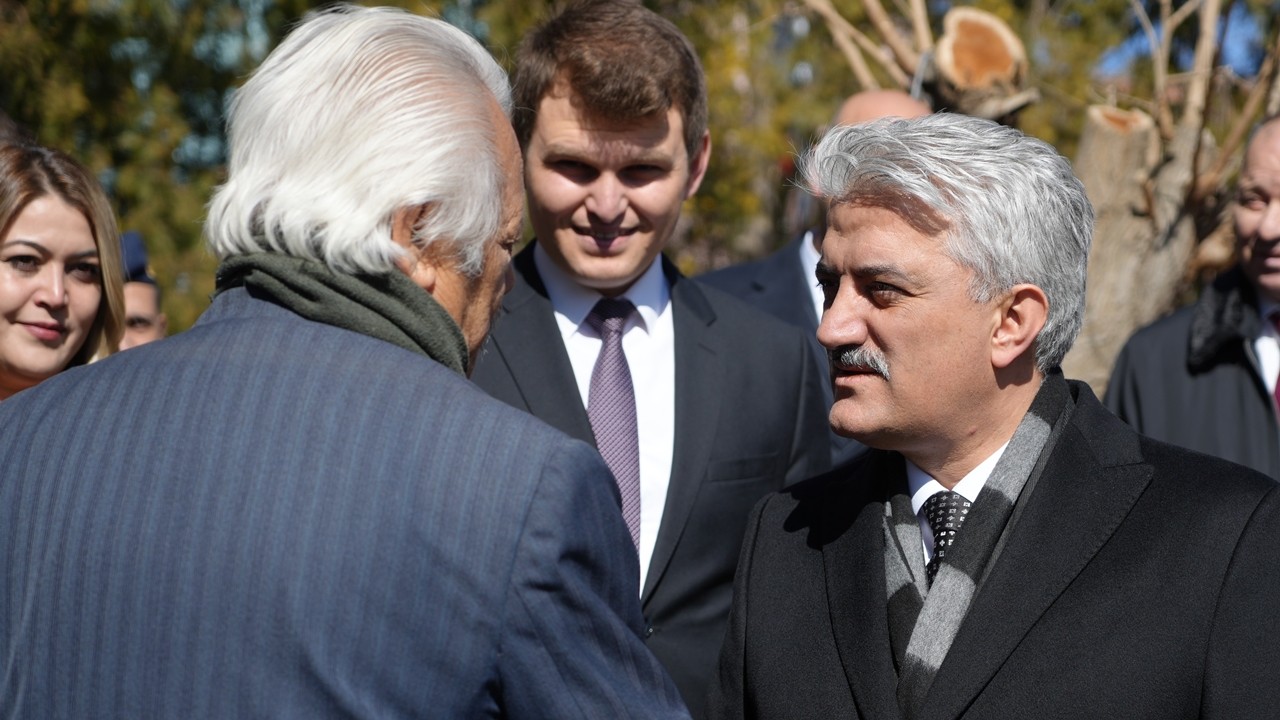 Kırıkkale Valisi Mehmet Makas, Sulakyurt’ta muhtarlarla buluştu