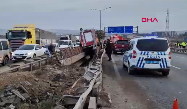 Kırıkkale’de dehşet anları! İtfaiye aracı iki köprü arasında hurdaya döndü!