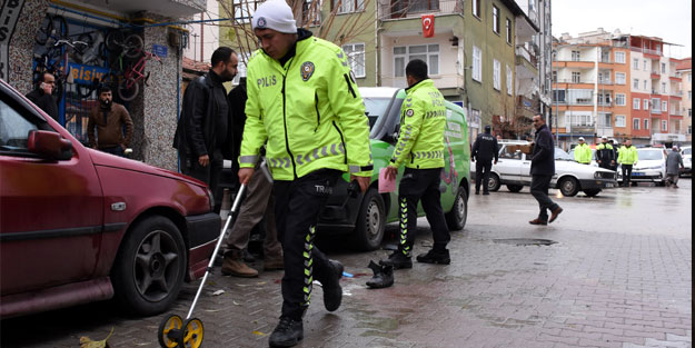 Kırıkkale'de kamyonun çarptığı yabancı uyruklu kadın öldü