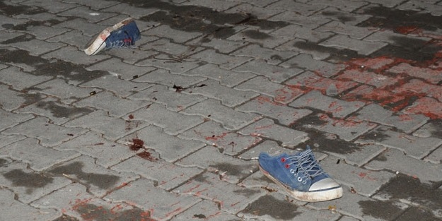 Kırıkkale'de polis memurunun iki ayağına 8 mermi