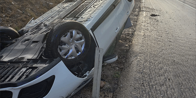 Kırıkkale'de su kanalına devrilen otomobildeki 6 kişi yaralandı