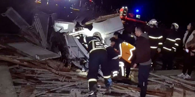 Kırıkkale'de TIR devrildi: 3 yaralı