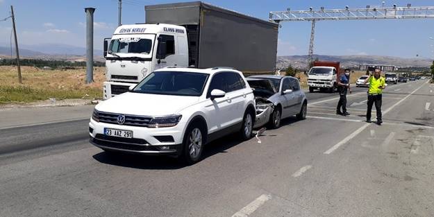 Kırıkkale'de trafik kazası: Yaralılar var