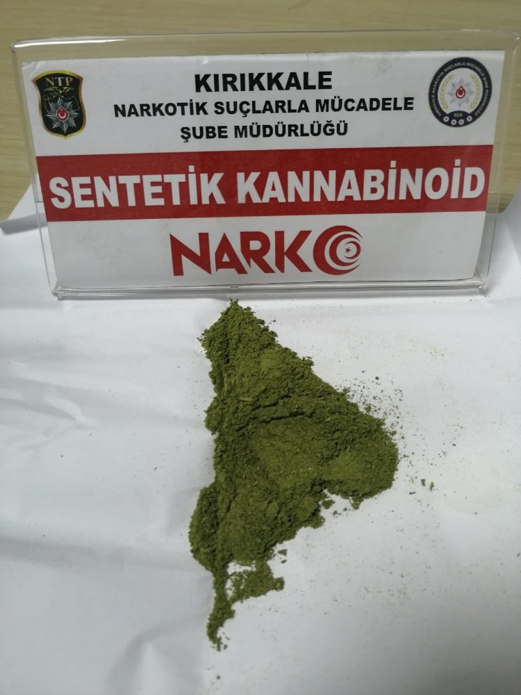 Kırıkkale’de uyuşturucu ticareti yapan 2 şüpheli tutuklandı 