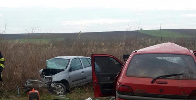 Kırklareli'de trafik kazası: 1 ölü, 2 yaralı