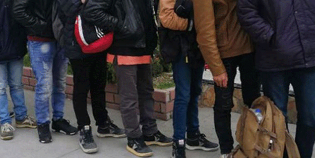 Kırklareli'nde 16 düzensiz göçmen yakalandı