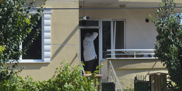 Kırklareli'nde evde çıkan yangında bir kadın dumandan etkilendi