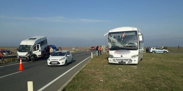 Kırklareli'nde korkunç kaza! 17 yaralı