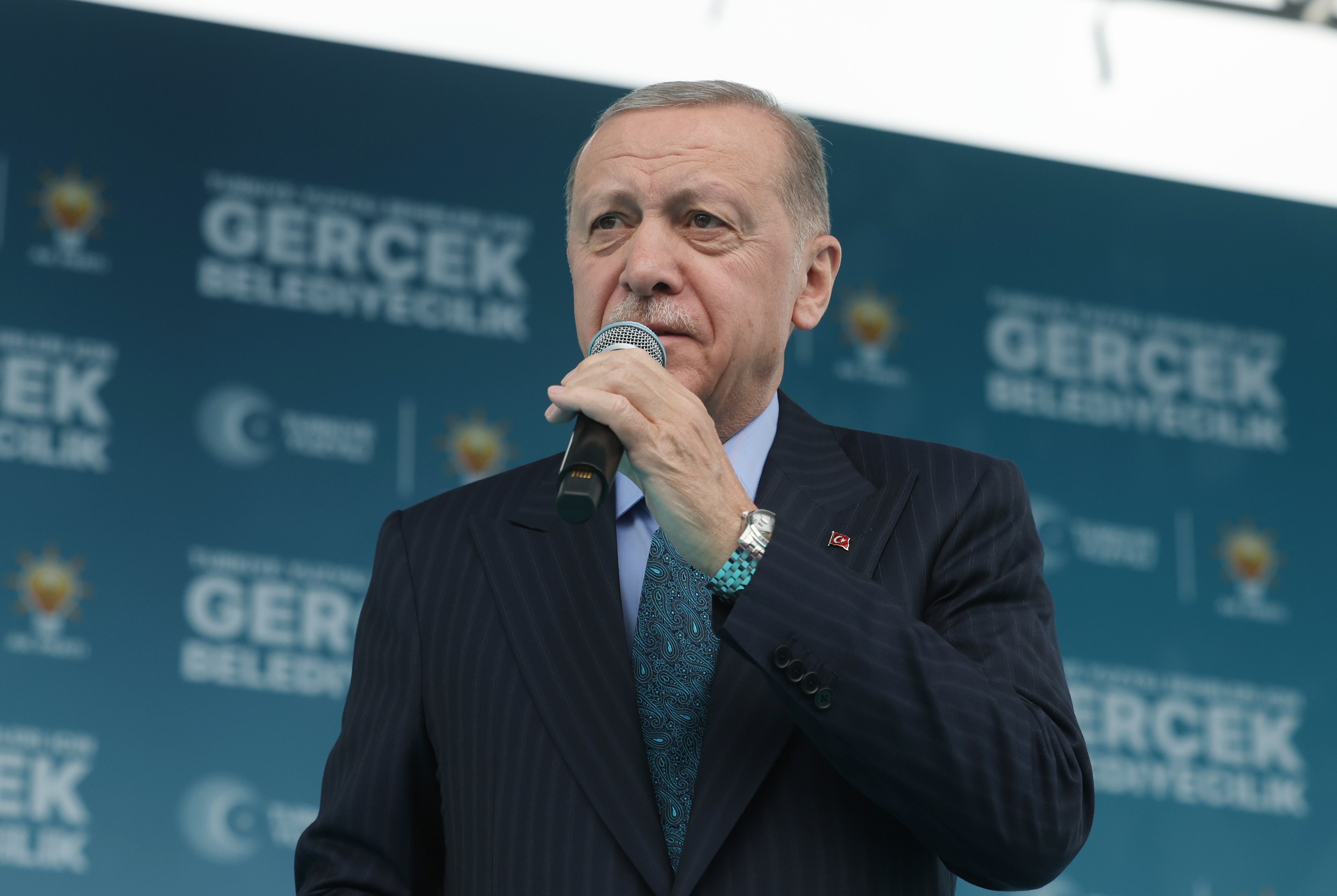 "Kirlenmişlik diz boyu" diyen Cumhurbaşkanı Erdoğan: Bunu kimse izah edemiyor!