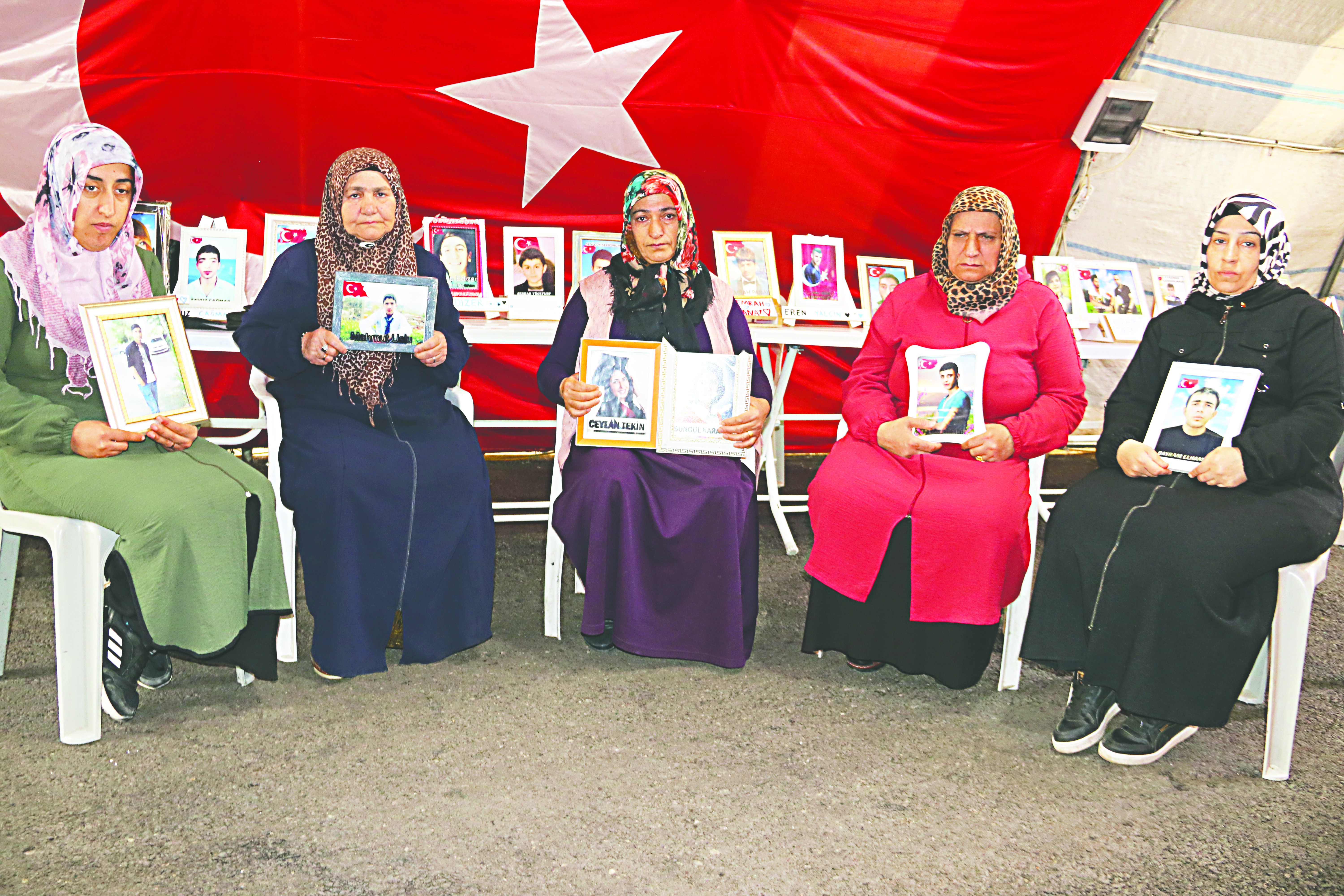 Kirli ittifaka tepki yağıyor! Annelerin iki eli CHP-DEM’in yakasında