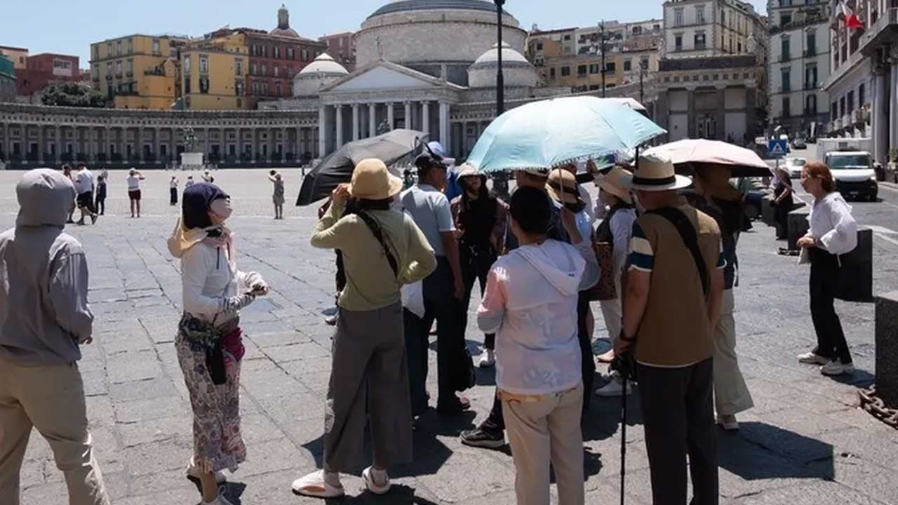 Kırmızı alarm verilen İtalya'da tehlike büyüyor