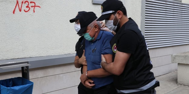 Kırmızı bültenle aranıyordu... Yakalanıp Türkiye'ye teslim edildi