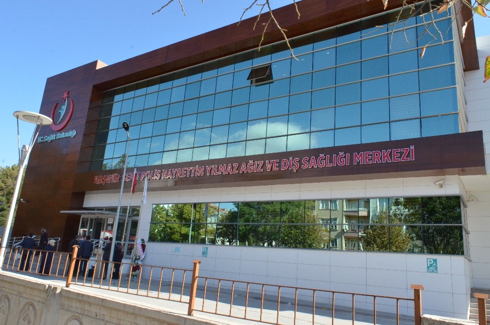 Kırşehir, Ağız ve Diş Sağlığı Merkezinde zirkonyum kaplama tedavisi hizmeti verilmeye başlandı 