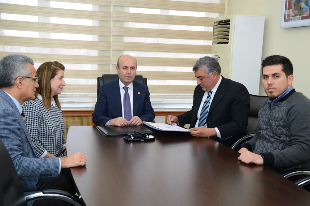 Kırşehir Belediyesi, Mimarlar Odası ile dayanışma işbirliği protokolü imzaladı 
