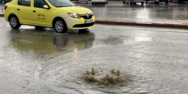 Kırşehir'de dolu ve sağanak