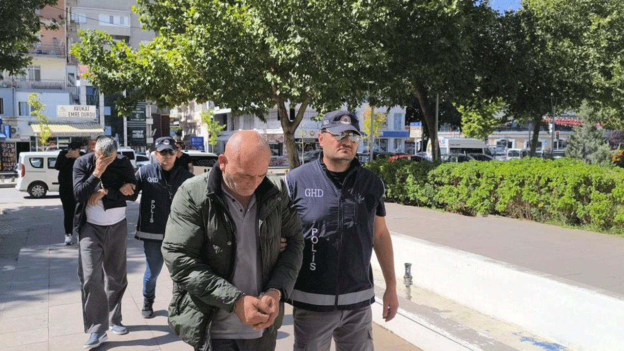 Kırşehir'de göçmen kaçakçılarına operasyon!