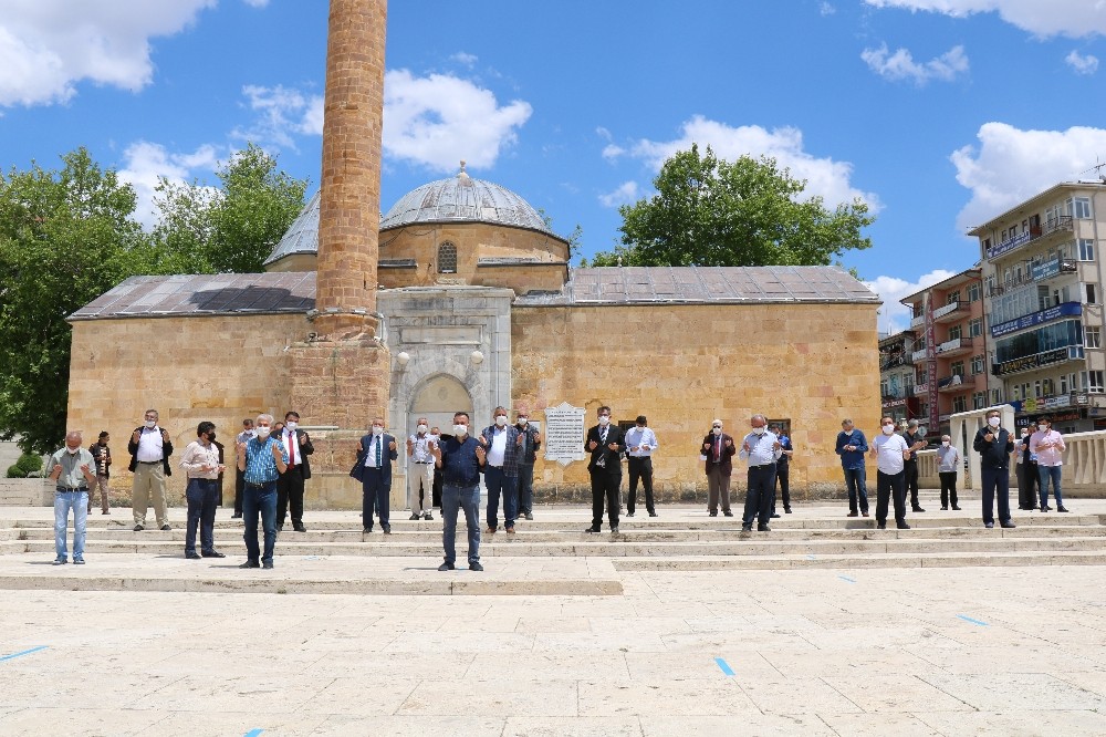 Kırşehir’de normalleşme süreci Ahi Duası ile başladı 