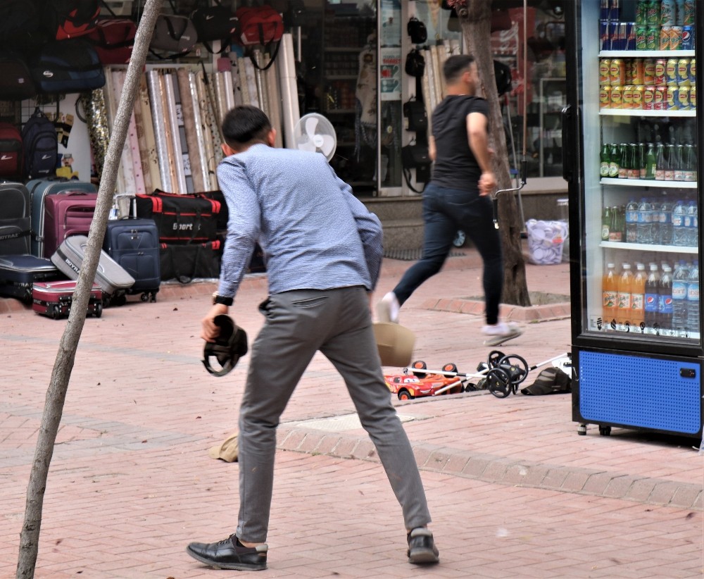 Kırşehir’de, rüzgar etkili oldu 