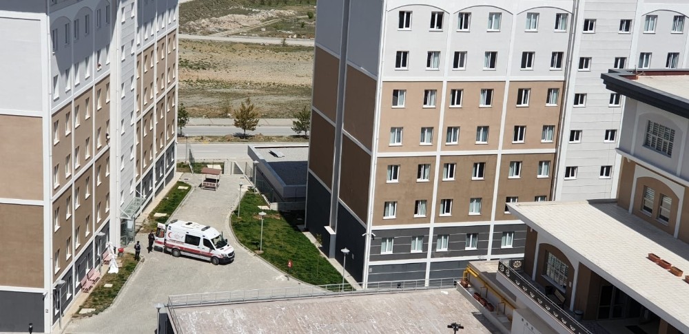 Kırşehirli emekli imam, karantina yurtlarını eleştirenlere mektupla cevap verdi 