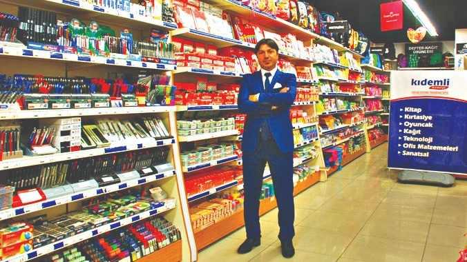 Kırtasiyeciler indirime gidiyor! Stoklar hızla eriyor