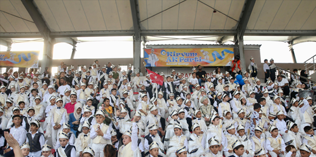 Kirvem AK Parti! Büyük coşku...