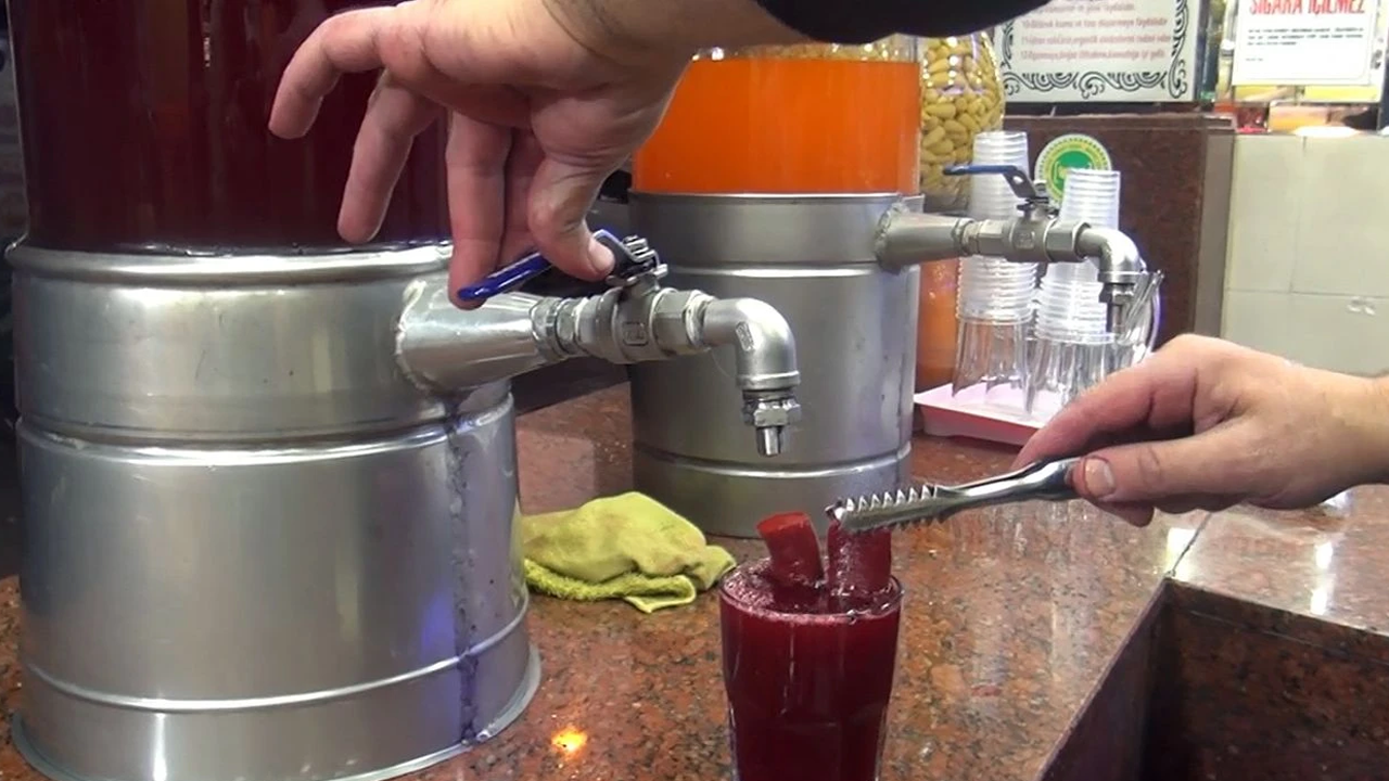 Kış aylarının vazgeçilmezi şalgam yoğun ilgi görüyor!