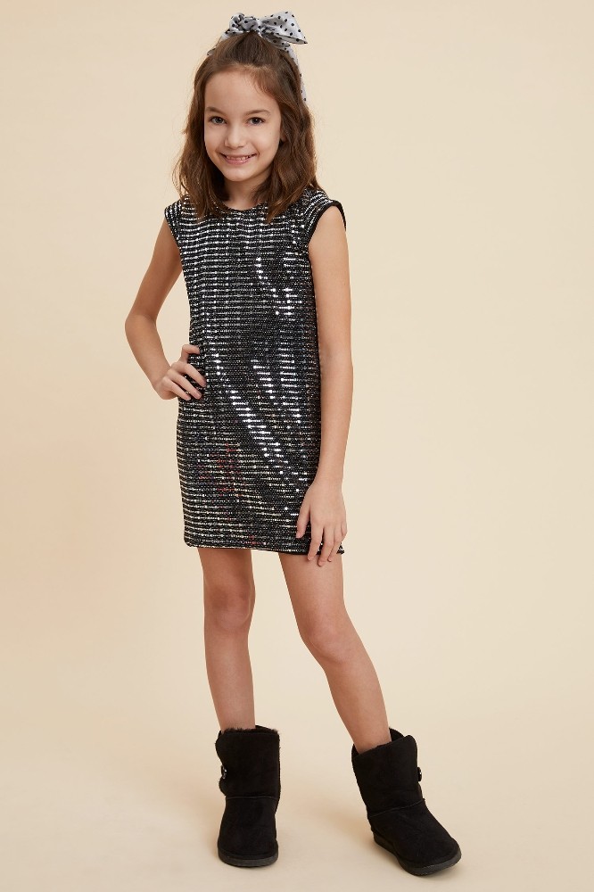 Kış ya da bahar, çocuklar her daim şık 