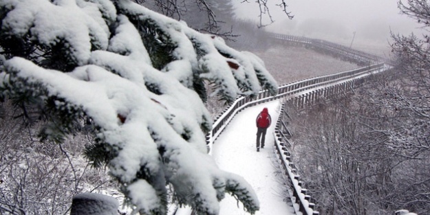 Kış yüzünü gösterdi