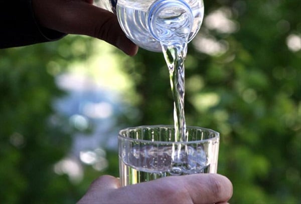 Kışın günde kaç litre su içilir?